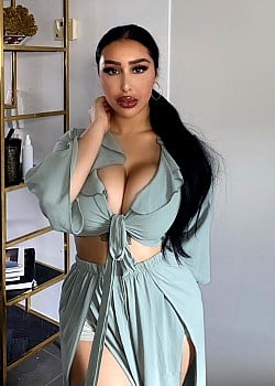 Maya Niiyaa